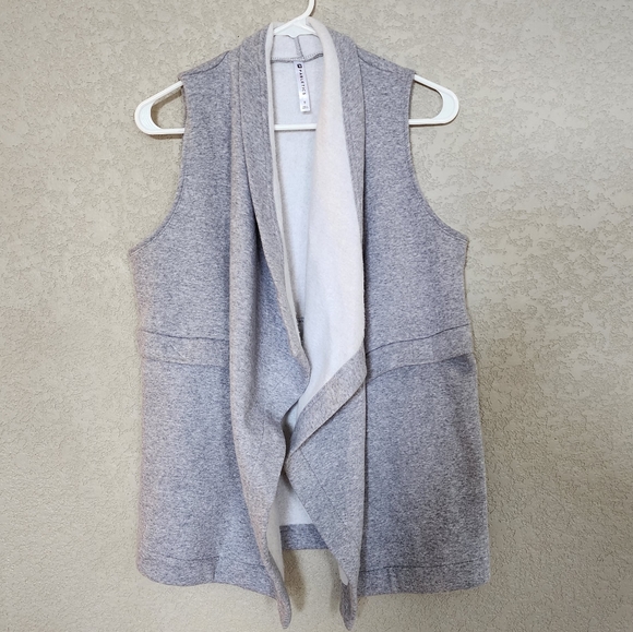 Fabletics waterfall fleece Sweater Vest size Small - Picture 4 of 8